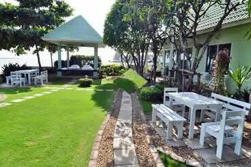 هتل Sea Sky Resort