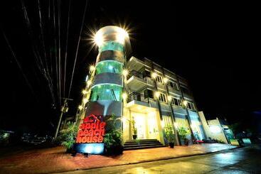 هتل The Apple Peach House