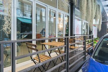 هتل The Little Pig Sukhumvit