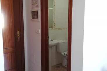هاستل 24h Hostal Antequera