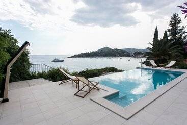 Apartments Villa Mirjana