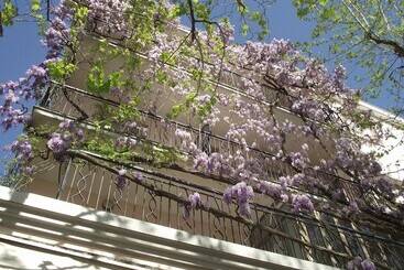 تختخواب و صبحانه Albergo Villa Lucia