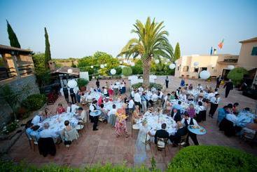 تختخواب و صبحانه Quinta Soria Moria