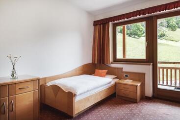 Berghotel Majarei