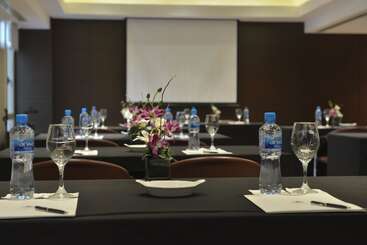 Asdal Gulf Inn Boutique Hotel  Seef