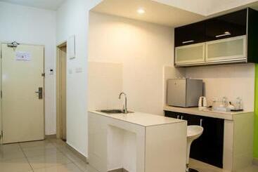 De  Viana Hotel & Apartment