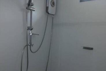 هتل Lanta Cottage   Sha Plus