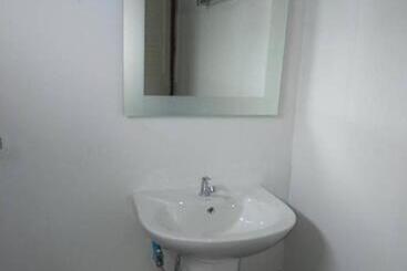هتل Lanta Cottage   Sha Plus