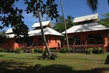 هتل Lanta Cottage   Sha Plus