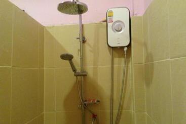 هتل Lanta Cottage   Sha Plus