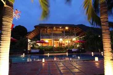 هتل Raingsey Bungalow