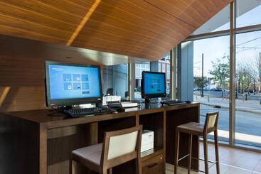 هتل Springhill Suites By Marriott Charlotte City Center