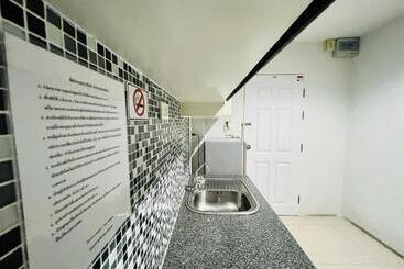 Inn Kham Apartment