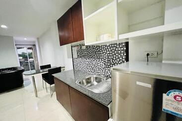 Inn Kham Apartment