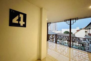 Inn Kham Apartment