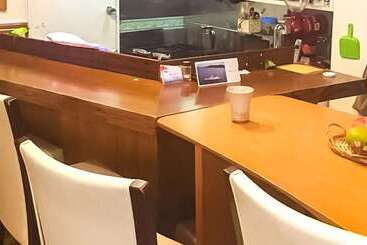 پانسیون Guest House Shirahama R Cafe – Caters To Women Hostel