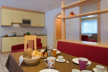 اقامتگاه Appartamenti Villa Olympia