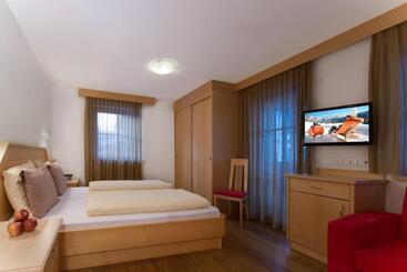 اقامتگاه Appartamenti Villa Olympia