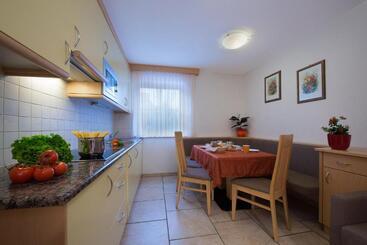 اقامتگاه Appartamenti Villa Olympia