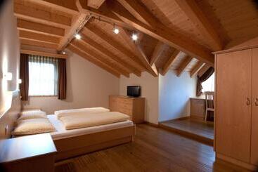 اقامتگاه Appartamenti Villa Olympia