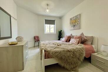 Birgu 2br Comfort Apartment - Vittoriosa