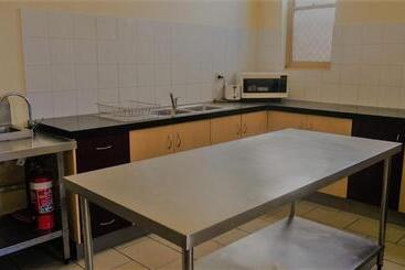 هاستل Myozexp Palmerston Lodge