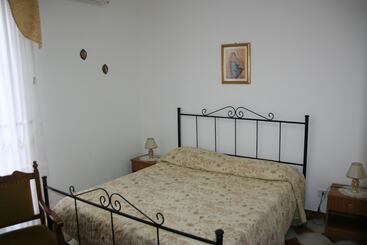 B&b Montesole Holiday