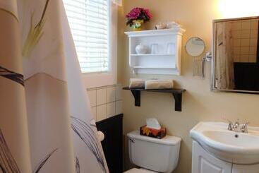 Au Coeur De Magog B&b