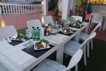 Family Hotel Casablanca Green