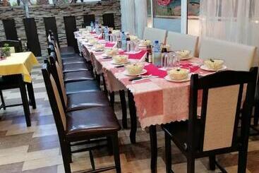 Family Hotel Four Seasons Tsarevo