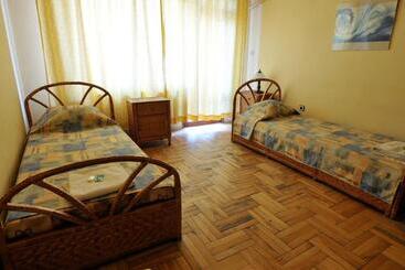 Family Hotel Prolet