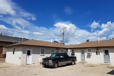 Hat Motel