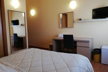 هتل Albergo Roma