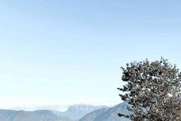 هتل Kreuzstein Bed&breakfast