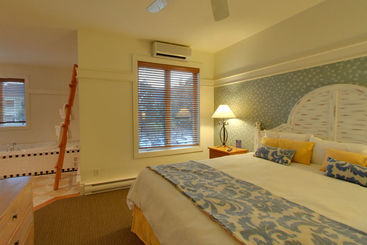 استراحتگاه Hilton Grand Vacations Club Tremblant Canada
