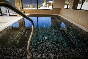 استراحتگاه Park Hotel And Spa Vella Hills