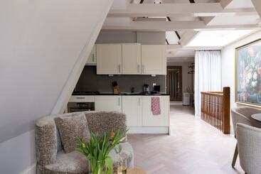 هتل Canal Suites Amsterdam