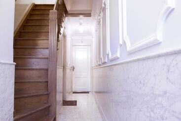 هتل Canal Suites Amsterdam