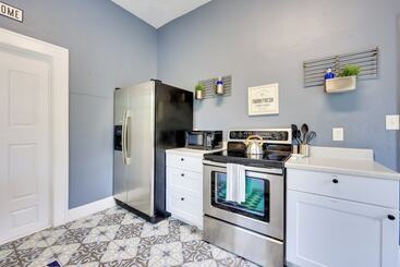 Charming Jacksonville Home ~ 2 Mi To Downtown!