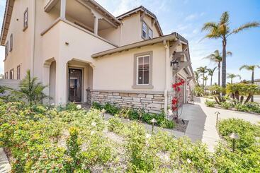 Coastal, Canal Front Oxnard Home ~ 1 Mi To Beach!