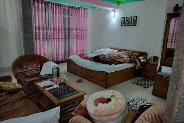 هتل Dungmali Heritage Village Resort Namchi