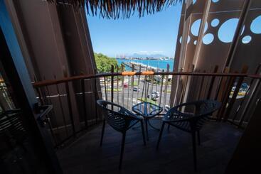 هتل Maitai Express Tahiti