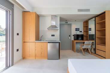Hp Family Suites - Neos Marmaras