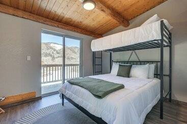 بيت ريفى Riverfront Montana Log Cabin W/ Mountain Views!