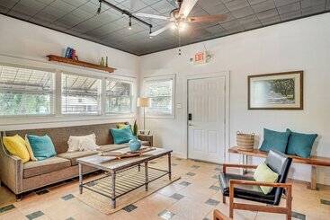 Walk To Historic Dtwn: Sanford Home W/ Gas Grill!