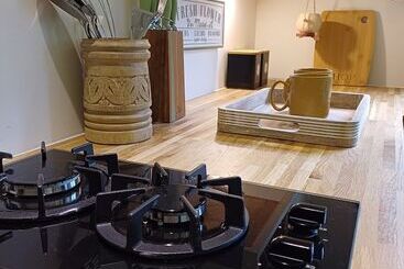 The Botanist   Luxury Cabin With Hot Tub Near York