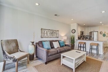 203 I Tidewater By Avantstay Beach Condo W/ Communal Pool!