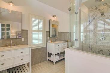 26 Ocean Point By Avantstay Beach Home W/ Amazing Views & Community Pool!