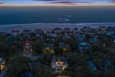 28 Beachwood West By Avantstay Close To Beach, Multiple Decks & Private Pool!