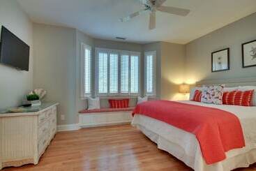 45 Ocean Point By Avantstay Amazing Views + Beach Access & Community Pool Access